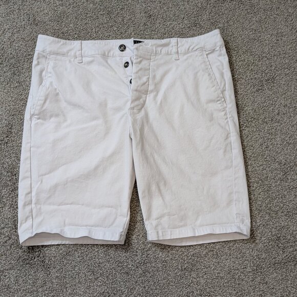 ASOS White Stretch Denim High-Rise 9-Inch Button-Fly Shorts; Size 34 - Picture 1 of 4